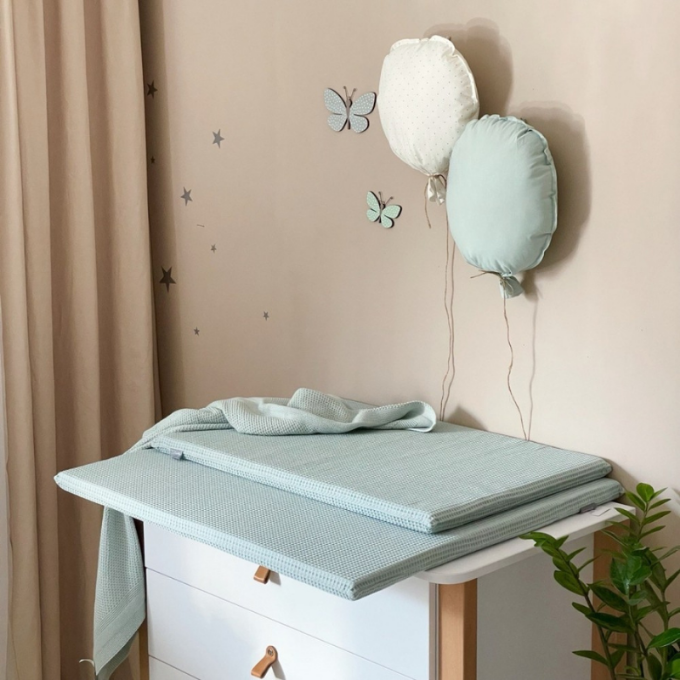 Saltea pentru masa de infasat 70 x 80 cm, menta (3)